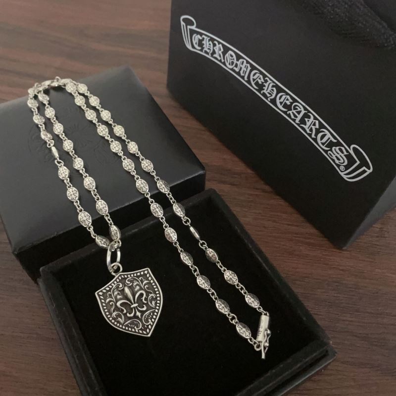 Ch**me He**ts necklaces